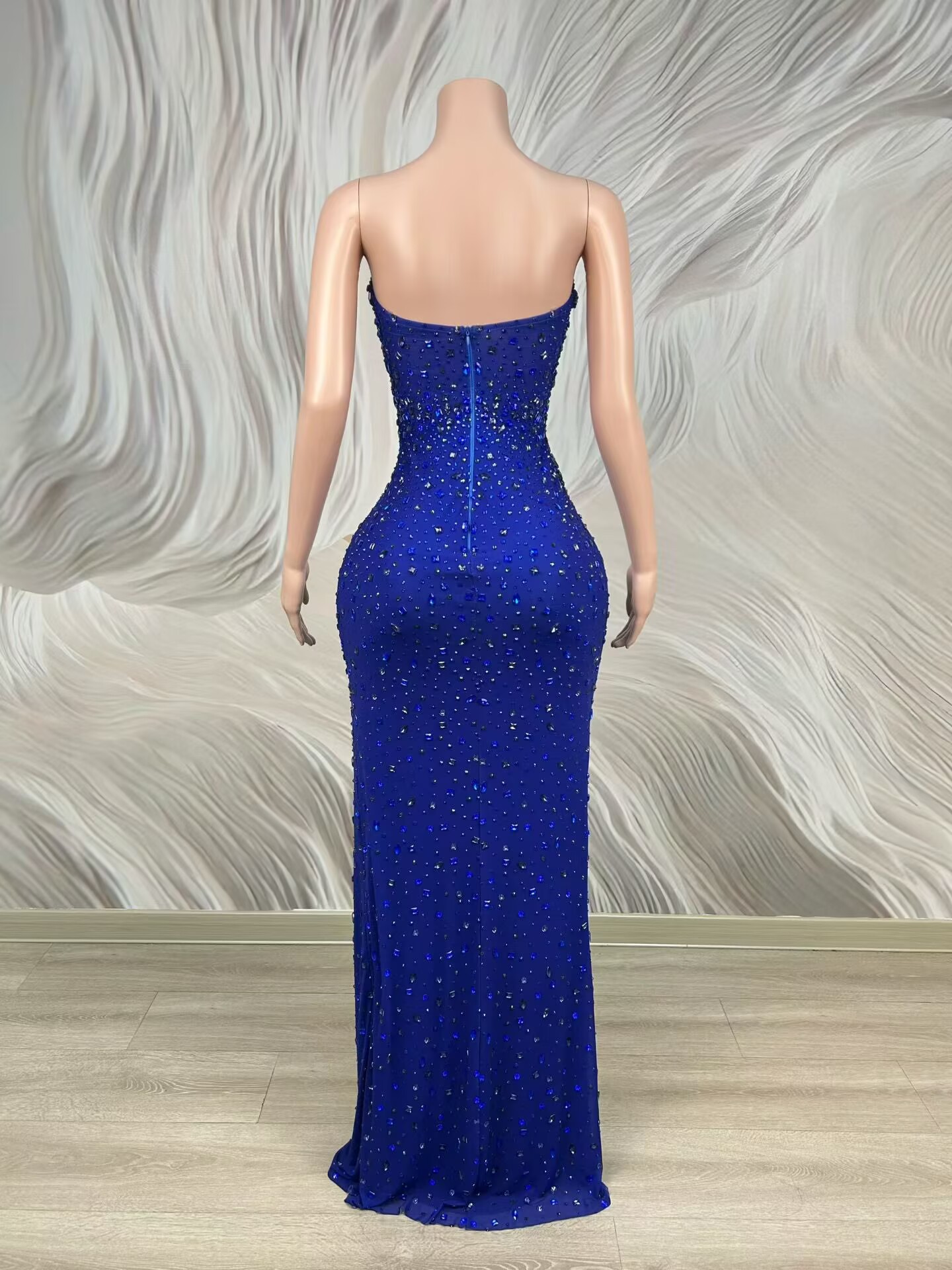 Funkelndes Strass Blaues Träge – Women Luxury Formal Wear Bewertung und Preis